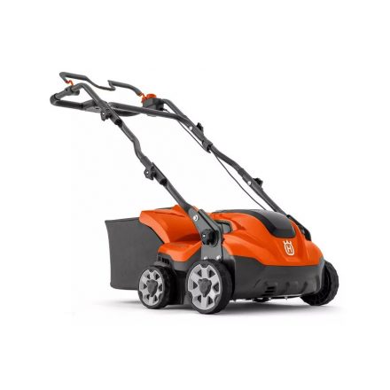 Husqvarna SC 138i akkumulátoros gyepszellőztető 38cm 2 IN 1 "akkumulátor nélkül"